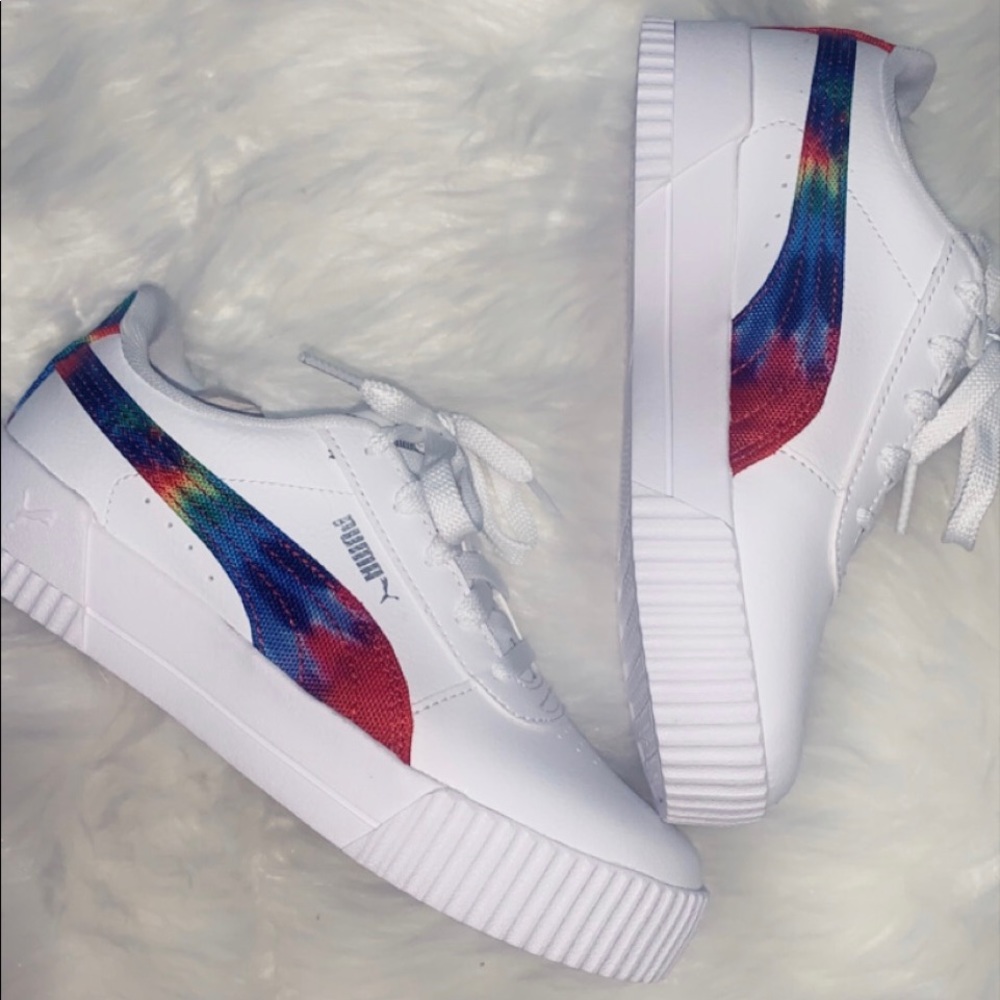 ✨HP✨ New Kids Puma Sneakers!